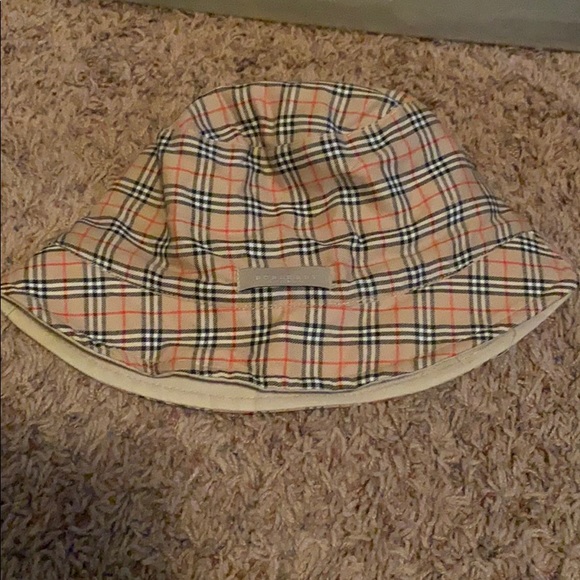 Burberry Accessories - Plaid Burberry bucket hat!